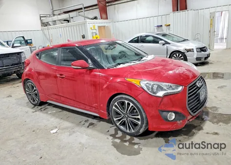 2016 Hyundai Veloster Turbo z USA, uszkodzony, nr VIN KMHTC6AE4GU267240